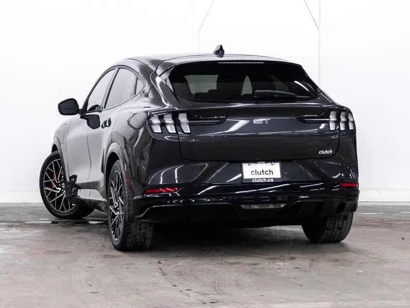 2022 Ford Mustang Mach-E64582477033602121