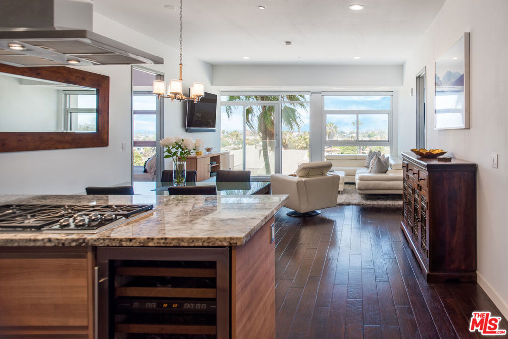 3111 VIA DOLCE 502 Marina Del Rey CA, 9029264119108811266121