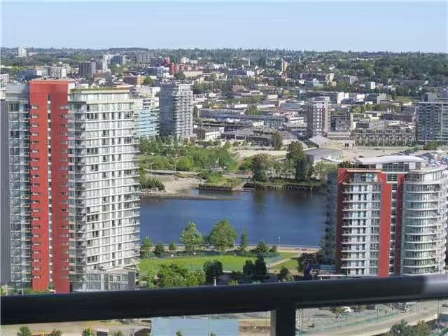 Vancouver Downtown – 2 Bed + 2 Bath + Den + Dining Room Apartment (Yaletown)63457420947203122