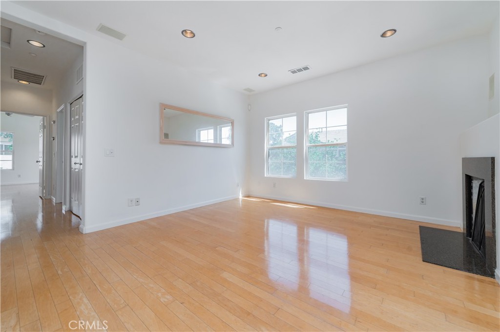 7353 Ellena W 3, Rancho Cucamonga CA, 9173063621184619779122