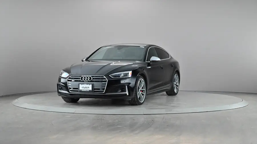 2018 Audi S564765437270275122
