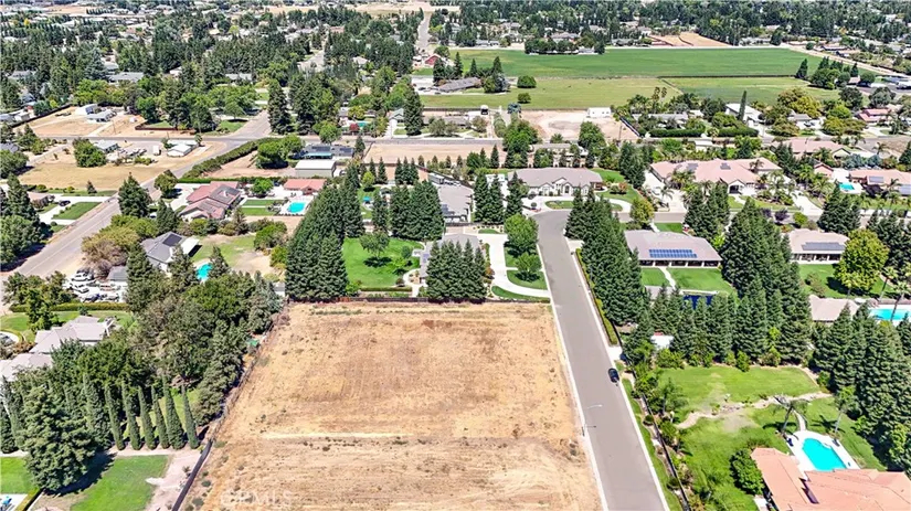 1371 Shady Cove Avenue, Atwater, CA
