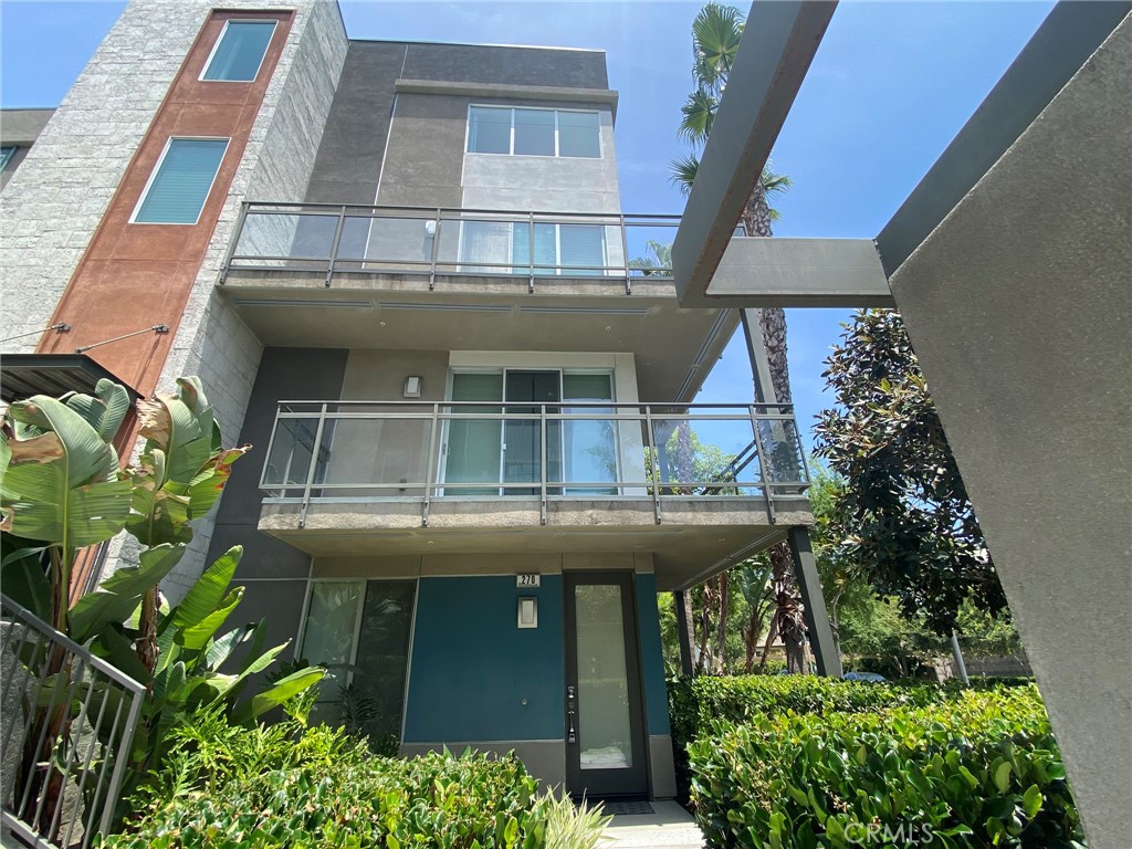 270 Rockefeller Irvine CA, 9261264133284359554121