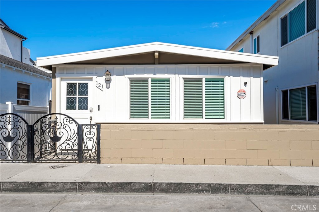 $4,888/mes 121 25th Newport Beach CA, 9266364098585876481120