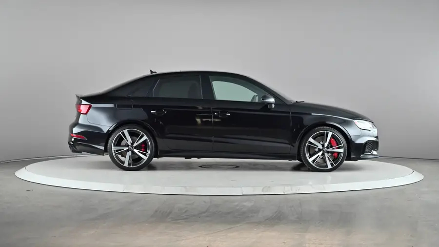 2019 Audi RS 363698387971715123