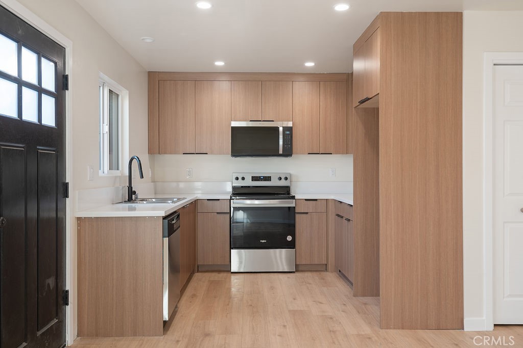 $2,495/mes 5166 S Manhattan 2 Los Angeles CA, 9006264134300519298120