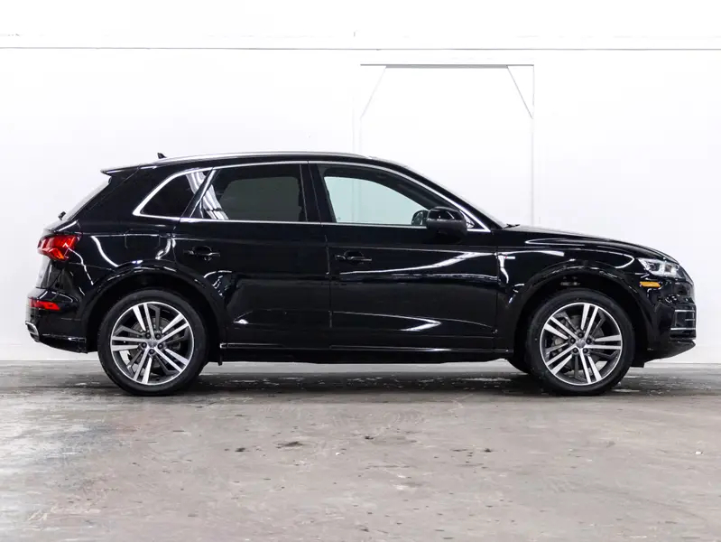 2019 Audi Q564200362556675123