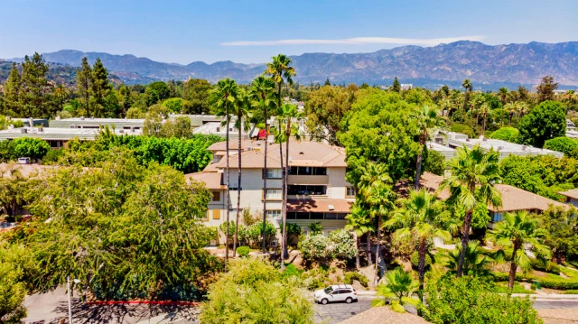 Orange Grove Circle Apartments63458374270849122