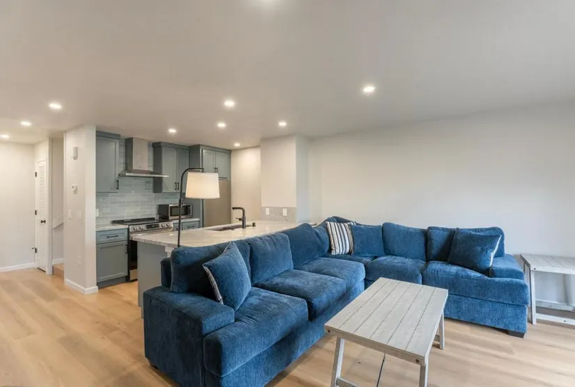 504 Ocean Avenue 2, Monterey, CA