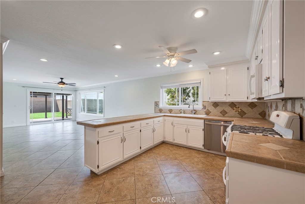 5351 Westmoreland Drive Yorba Linda CA, 9288663813035529857121