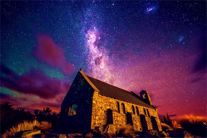 <11 días> [Entrada Auckland, salida Christchurch | Grupo pequeño de 9 personas en Mercedes | Alojamiento 5 estrellas Hilton en Queenstown] Panorámica de Nueva Zelanda: Pueblo de los Hobbits, cueva de gusanos luminosos, granja Agrodome, barco de vapor TSS, teleférico Skyline, glaciares Fox, entrada VIP a colonia de pingüinos azules, lago Wanaka, monte Cook, cena de salmón y almuerzo BBQ