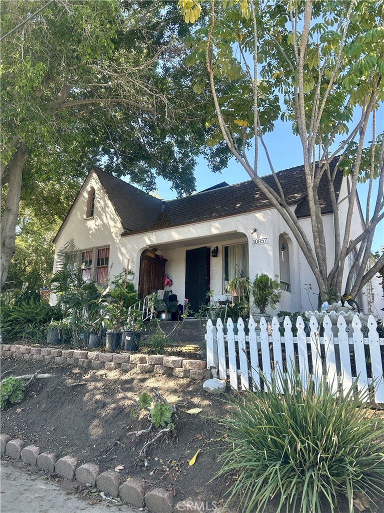 10857 La Mirada Boulevard, Whittier CA, 9060464089403782914120
