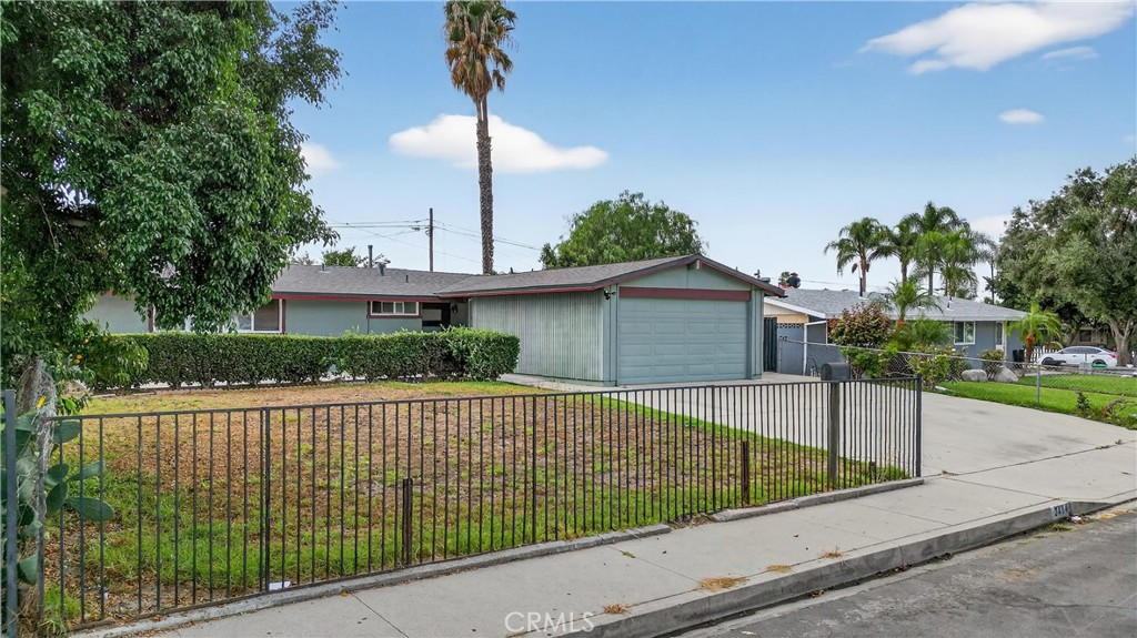 2484 Barjud, Pomona CA, 9176864066331233283123