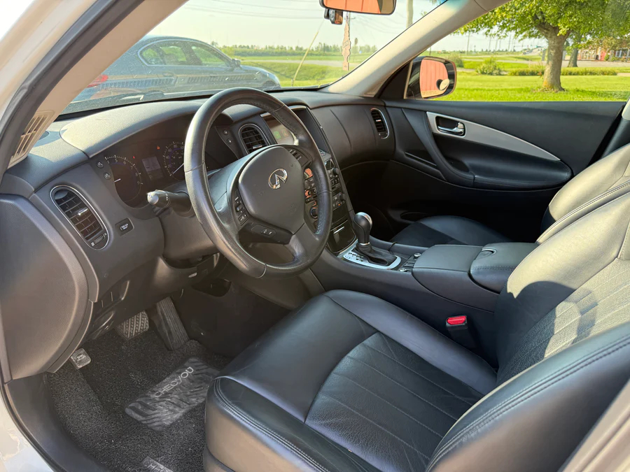 2017 INFINITI QX50 4D SUV64179015541377122