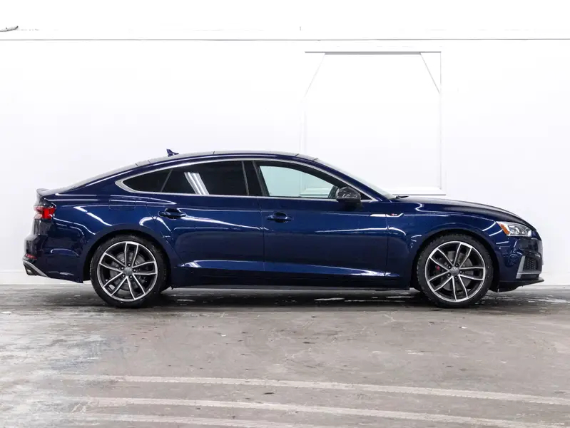 2018 Audi S564166426726019124