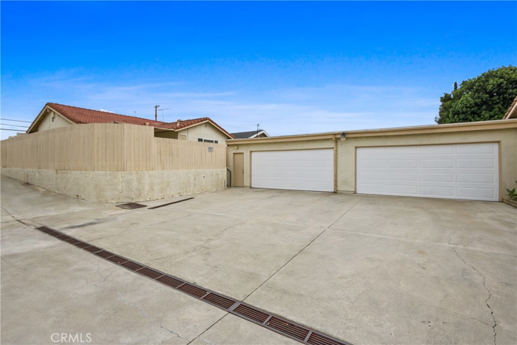 632 E La Veta Avenue, Orange CA, 9286663611172384643122