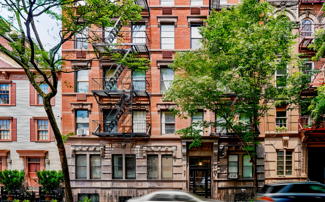 21 Grove Street63659481008769120