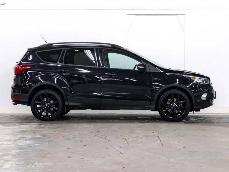2019 Ford Escape64731504307458121