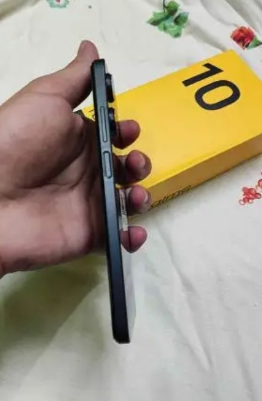 ريلمي 10