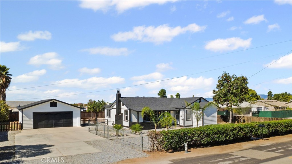 1116 7th, Calimesa CA, 9232064130027014019122