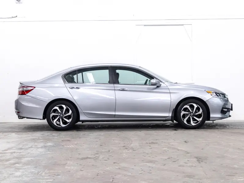 2017 Honda Accord64268011263874121
