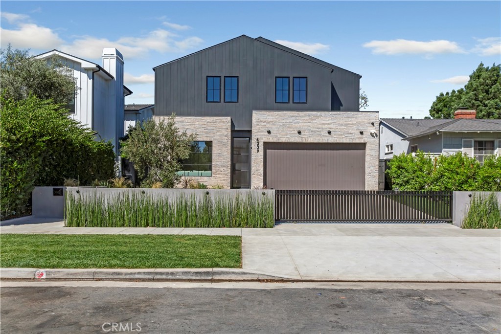 4239 Rhodes Avenue, Studio City CA, 9160463636653272065122