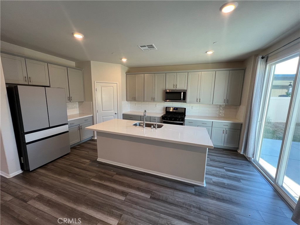 29837 Warrior Menifee CA, 9258463868501366659121