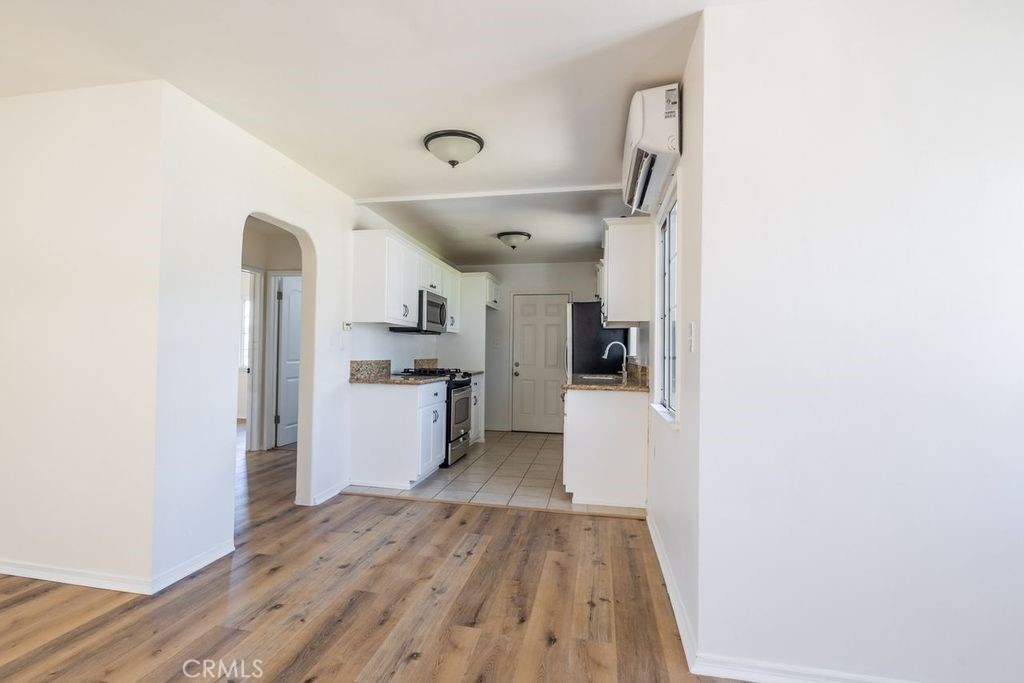 310 Wyland Way, Duarte CA, 9101063624002875395122