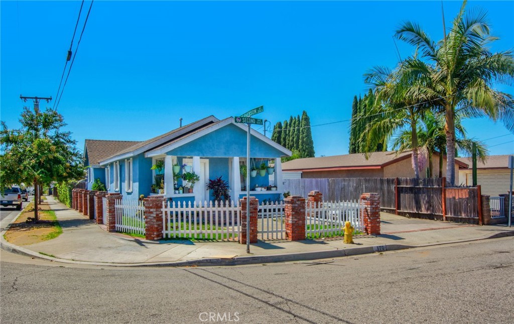 1030 La Casa, La Habra CA, 9063164129998146433120