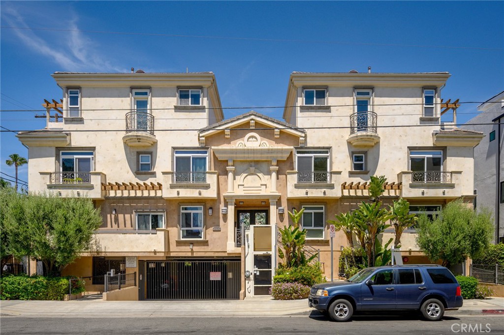 11323 Huston Street 1 North Hollywood CA, 9160164112470057730122