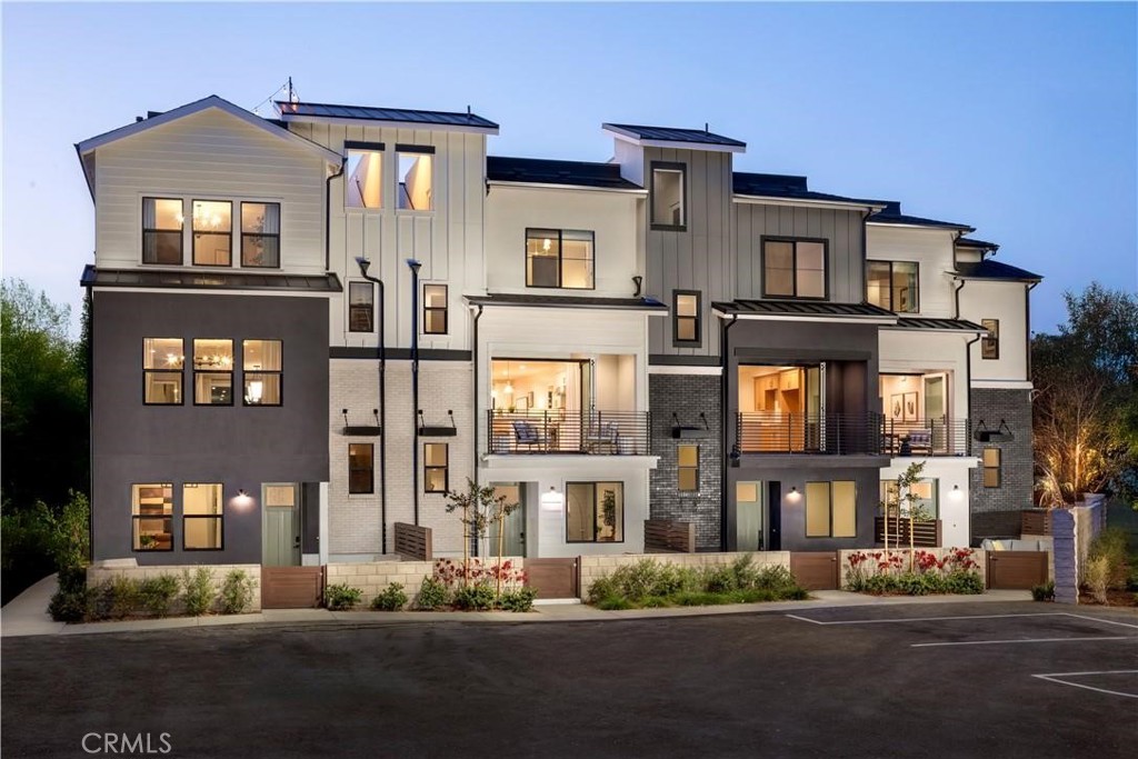 19051 Main Street 113, Huntington Beach CA, 9264863822568647937120