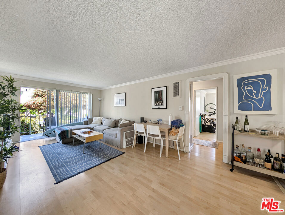 440 Raymond Avenue 1 Santa Monica CA, 9040564133888703618121