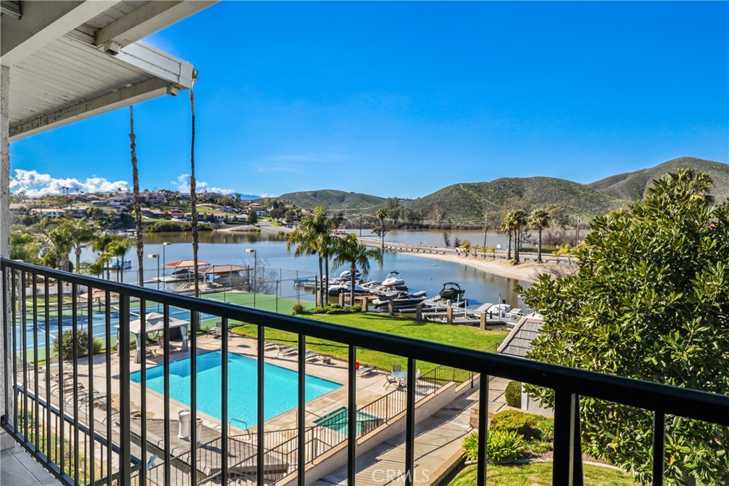 22570 Bass Place 11 Canyon Lake CA, 9258764119933018370122