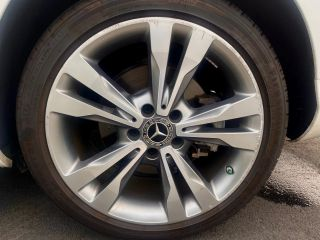 Clase C 2021 de MERCEDES-BENZ63289480609667124