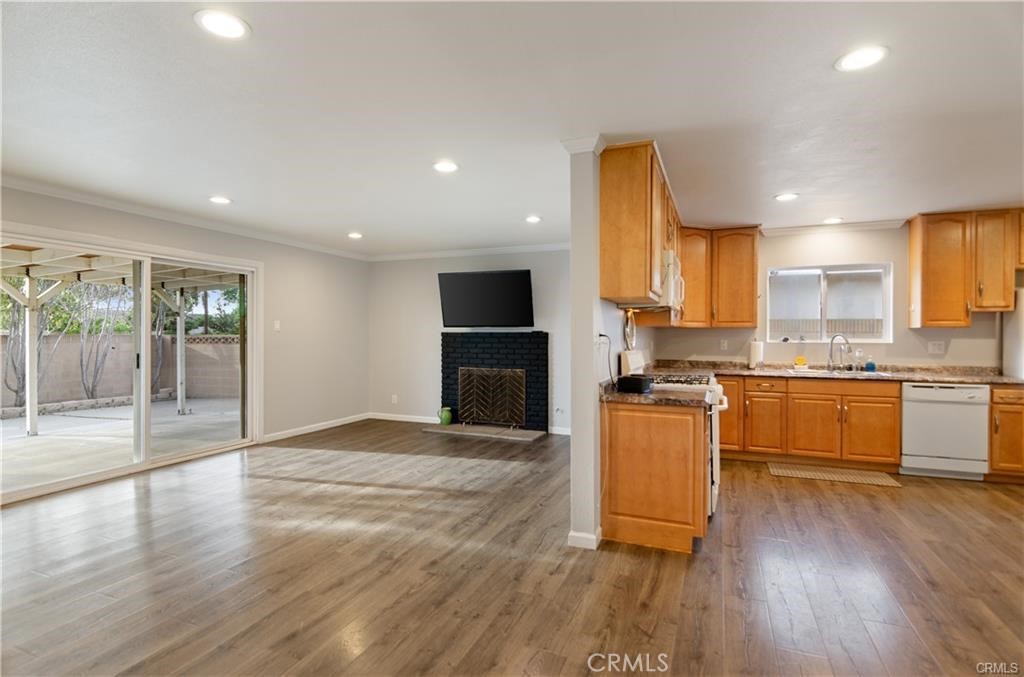 16421 Laura Way Westminster CA, 9268363679537388033120