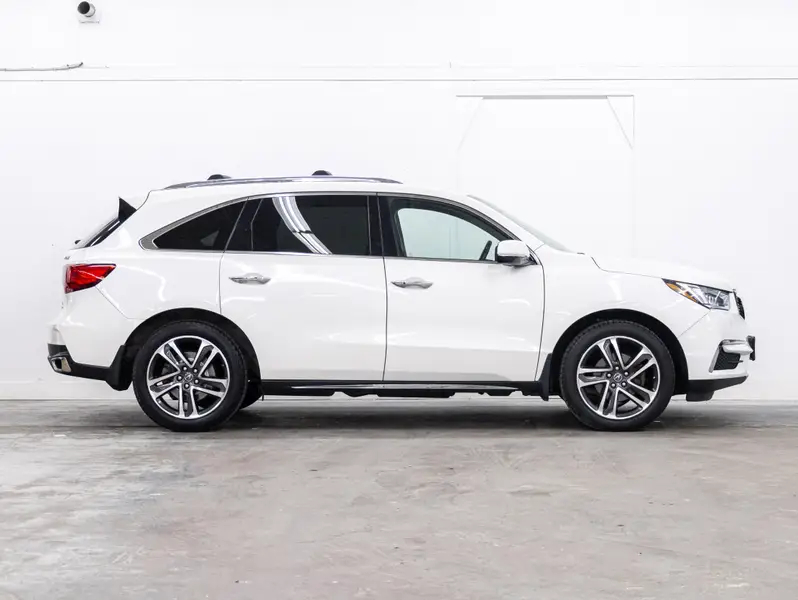 2017 Acura MDX64000092695683121