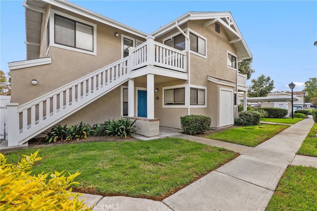 57 Tarocco Irvine CA, 9261864122139453057120