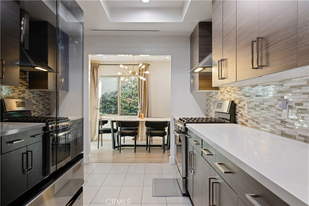 14940 Hartland, Van Nuys CA, 9140564099682213762120