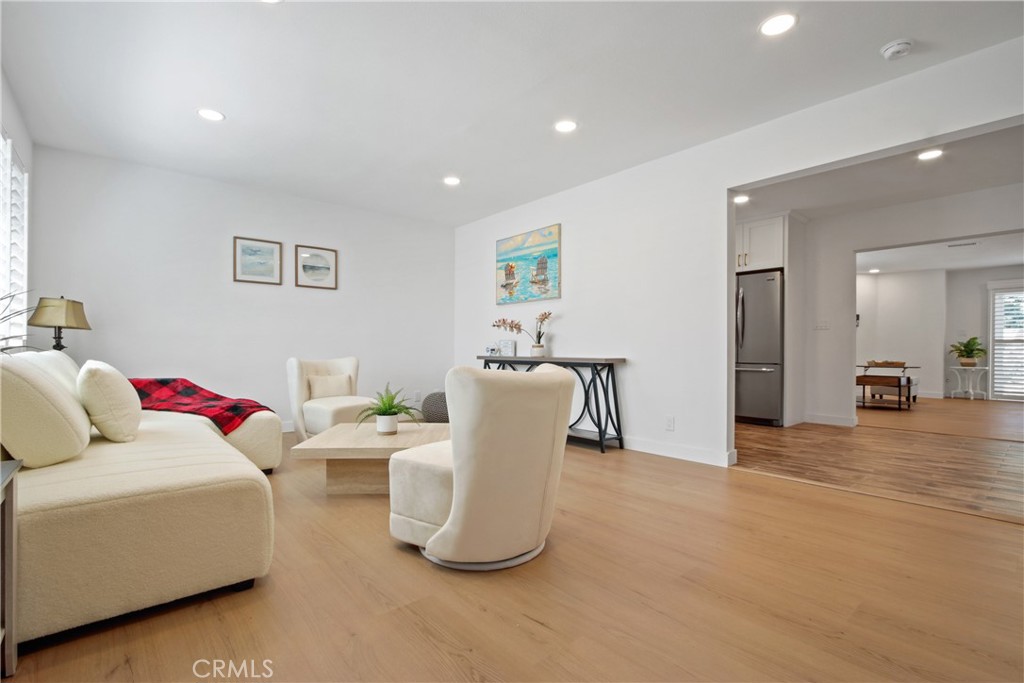 2690 Senasac Avenue, Long Beach CA, 9081563643648823171121