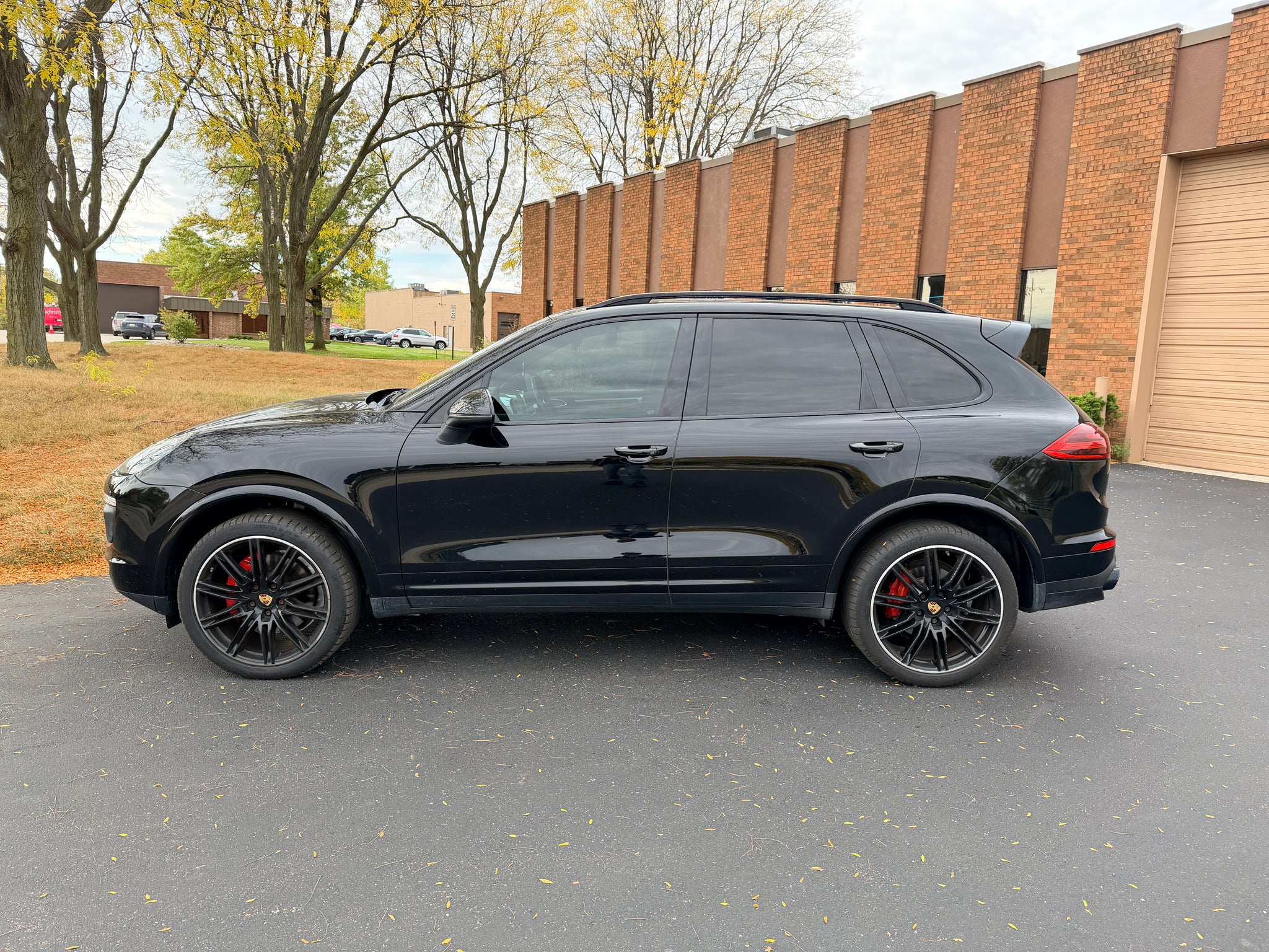 2017 Porsche Cayenne S SUV de 4 puertas64185657015555121