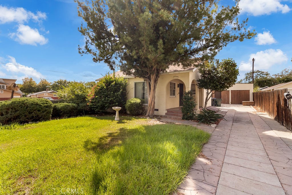 265 N 10th, Upland CA, 9178664097034786561121