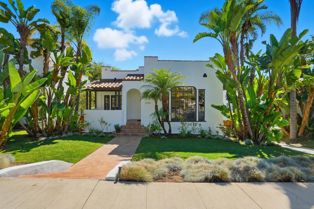 3234 Lowry Rd, Los Angeles CA, 9002764132199782529121