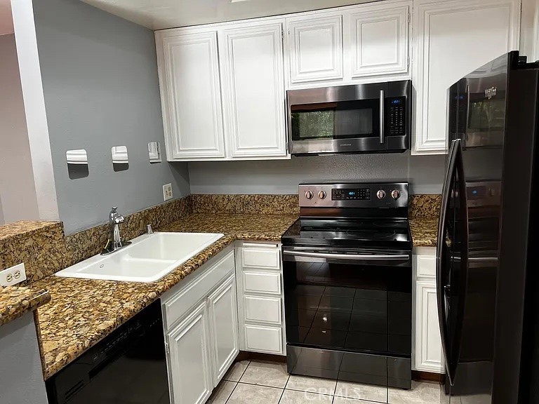 22100 Burbank Boulevard 367 Woodland Hills CA, 9136764088919589249120