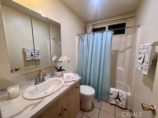 22855 Vanowen Street 4 West Hills CA, 9130764122593007745122