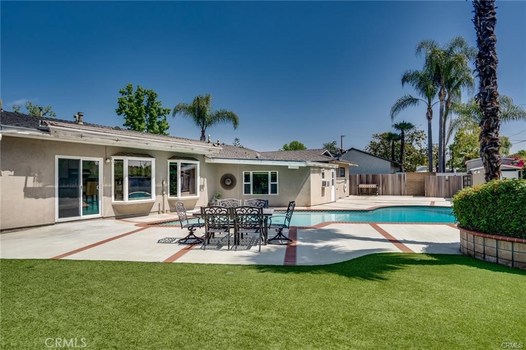 17922 Romelle, North Tustin CA, 9270564099870790786120