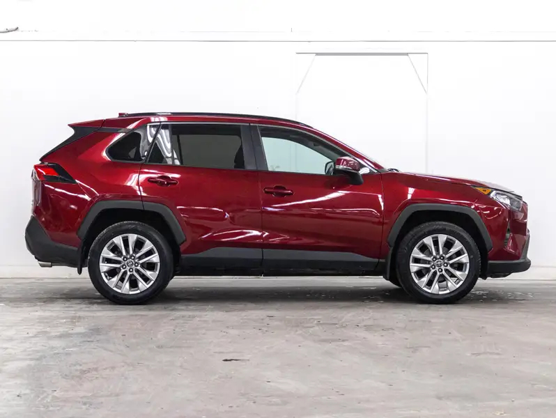 2019 Toyota RAV463747534787971124