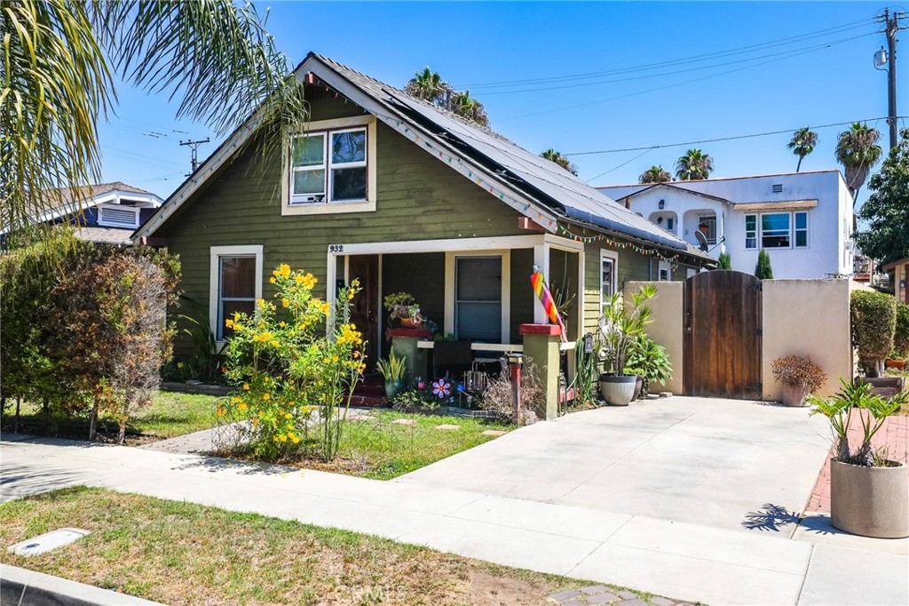 932 Coronado Avenue, Long Beach CA, 9080463632401355393121