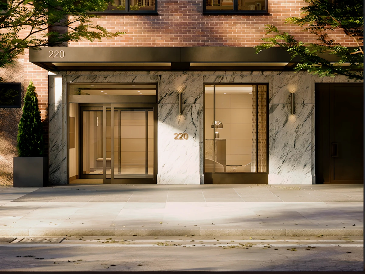 220 East 7263654816211203120