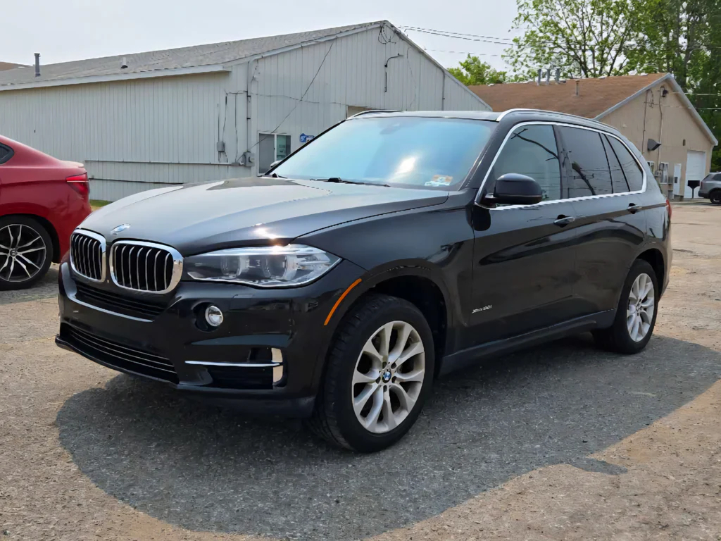 2015 BMW X5 35i xDrive Luxury 4D SUV