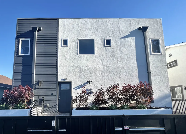 1344 W 37th Pl63432672024835120